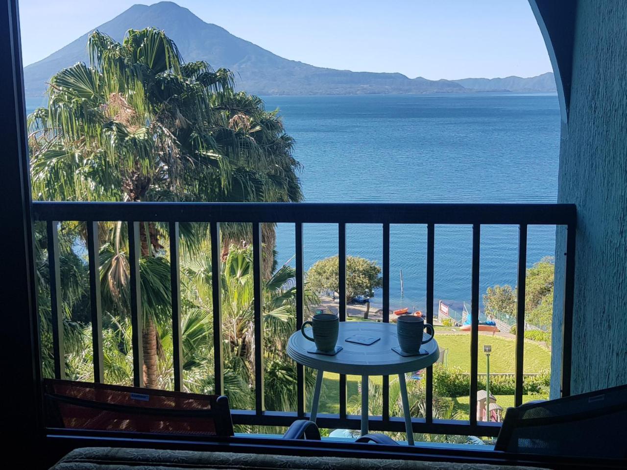 The Paradise Of Atitlan Suites - Free Breakfast Supplies Панахачель Экстерьер фото
