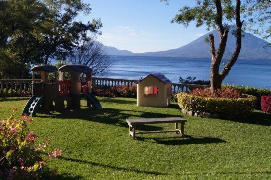 The Paradise Of Atitlan Suites - Free Breakfast Supplies Панахачель Экстерьер фото