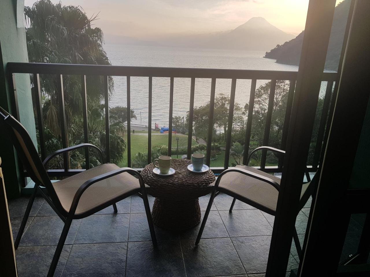 The Paradise Of Atitlan Suites - Free Breakfast Supplies Панахачель Экстерьер фото