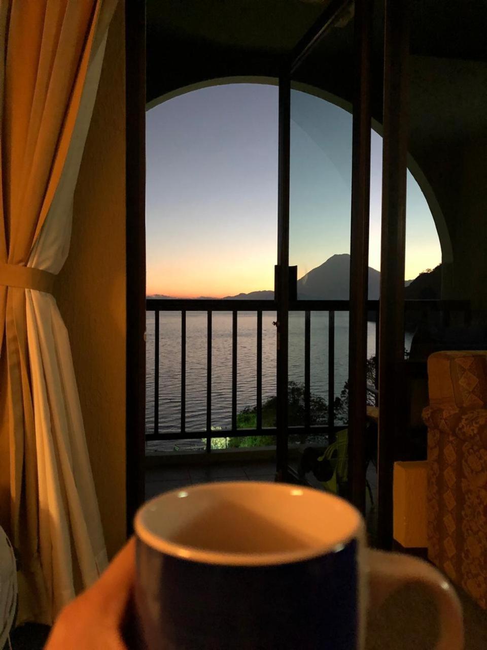 The Paradise Of Atitlan Suites - Free Breakfast Supplies Панахачель Экстерьер фото